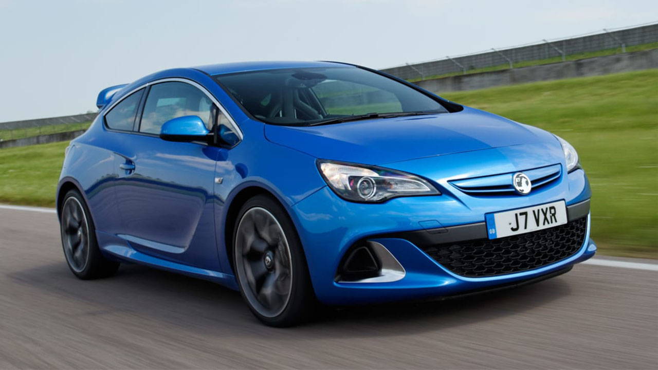 蓝色沃克斯豪尔 Astra gtc vxr