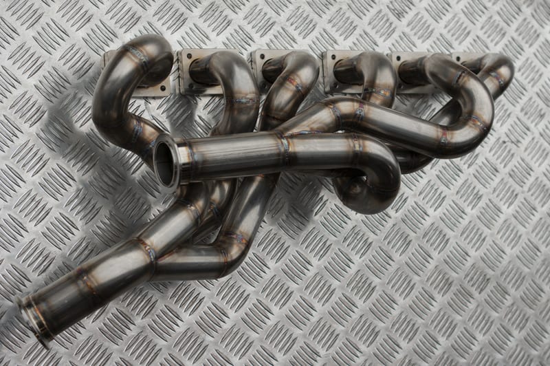 Car-Engine-Exhaust-Header-3