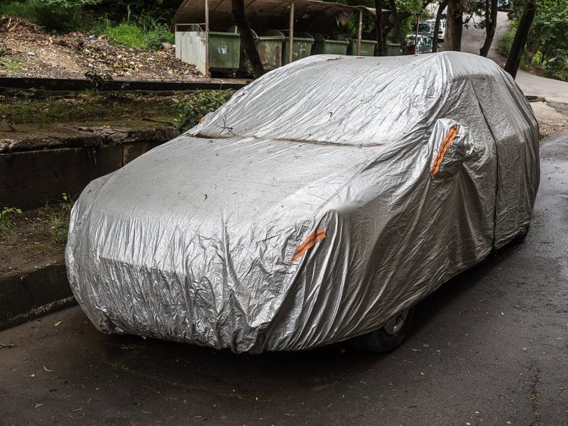 车罩的优缺点：它们会导致生锈吗？使用车罩真的好吗？