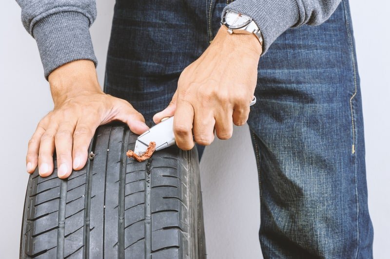 如何修理漏气的汽车轮胎？你不知道的简单方法