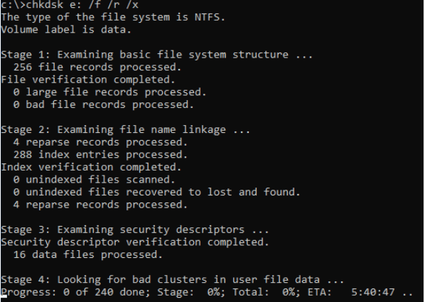 在命令提示符中使用 CHKDSK 工具