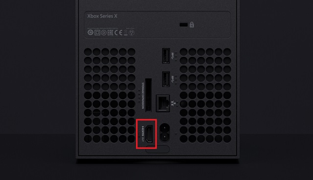 Xbox Series X 上的 HDMI 端口