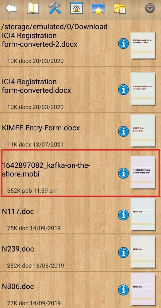 向下滚动并找到你要打开的 MOBI 文件。 点击它打开